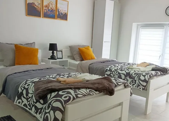 Апартаменты жути ранац - žuti Ranac - Yellow Backpack