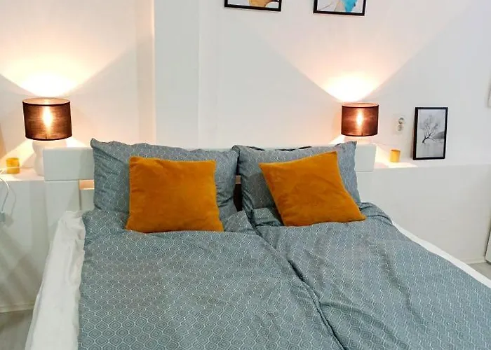 жути ранац - žuti Ranac - Yellow Backpack Апартаменты